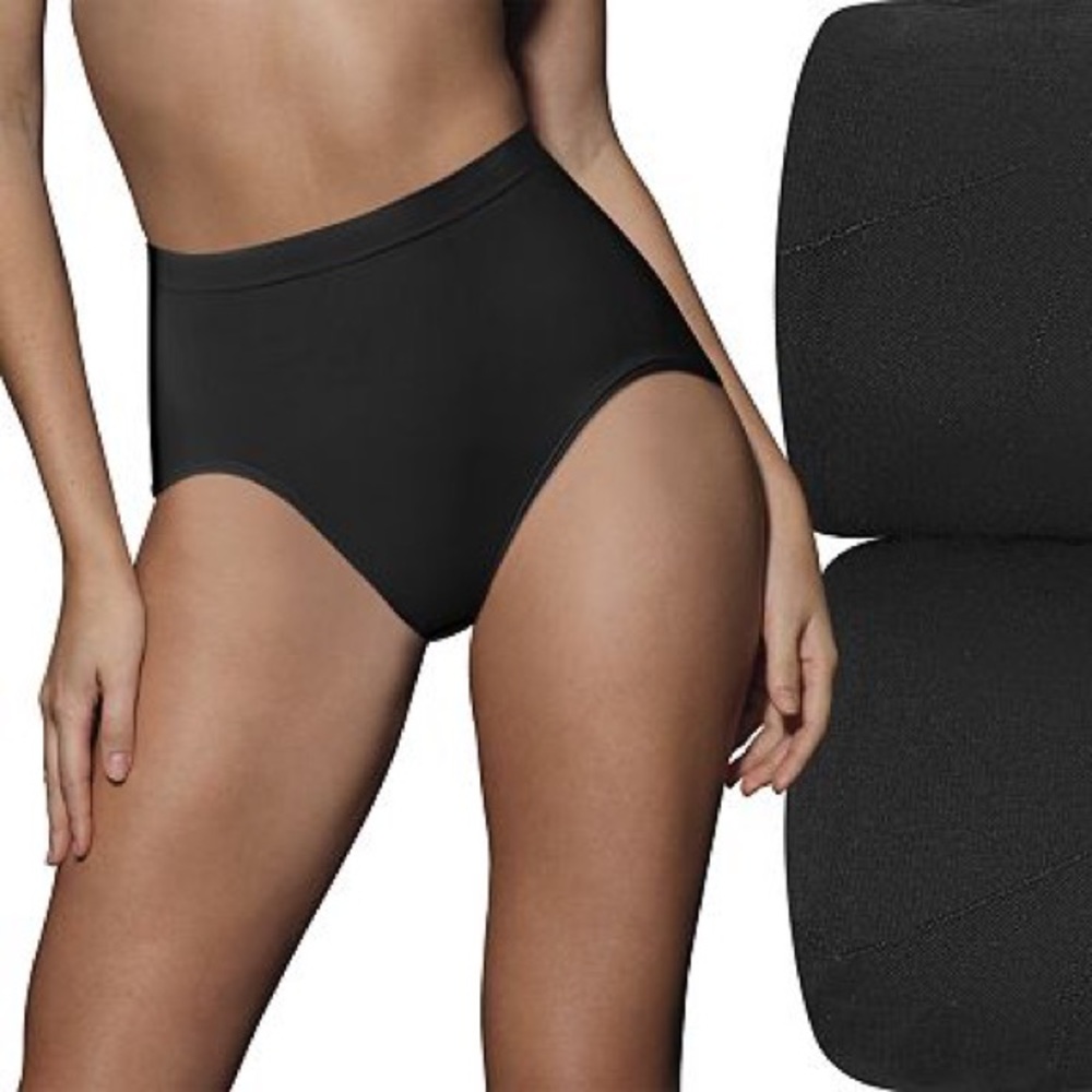 Women's Bali® 2-Pack Ultra-Control Seamless Briefs X204 by Bali Large